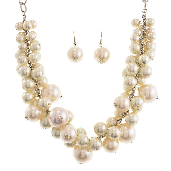 Ivory Pearl Tone Necklace