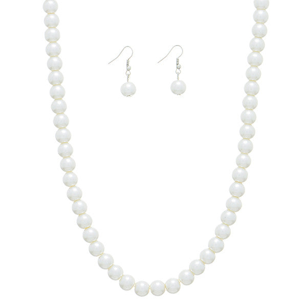 Faux Ivory Pearl Necklace Set