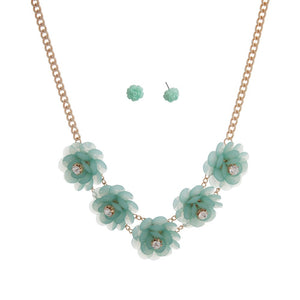 Mint floral necklace